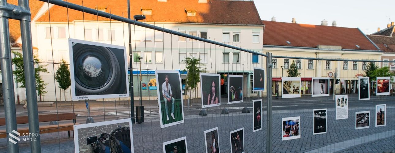 Kiállítás a Magyar Fotográfia napja alkalmából a Várkerületen 