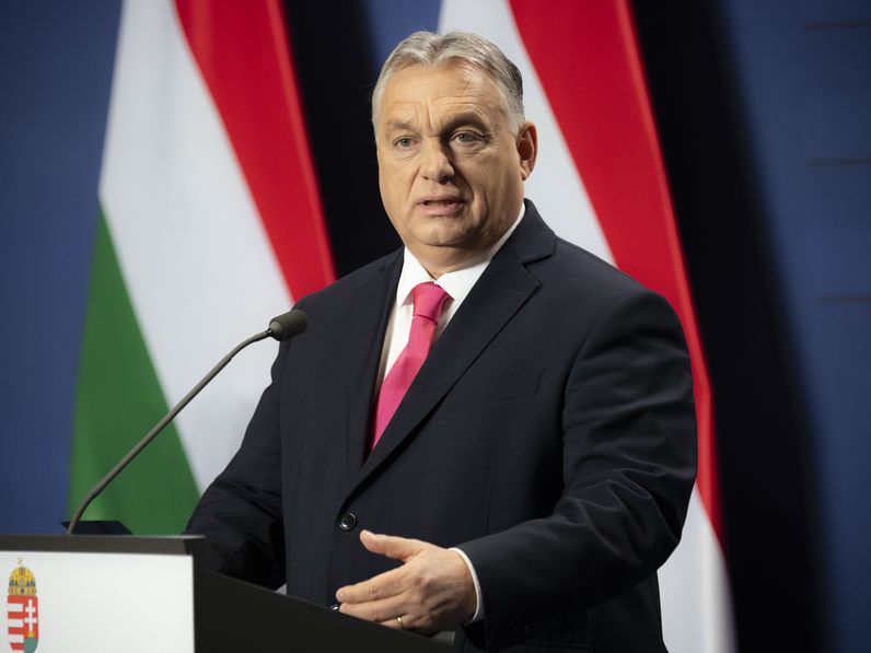 Orbán Viktor: a háború, energia, migráció és a brüsszeli vagy a magyar út választása lesznek 2026 legfőbb kérdései