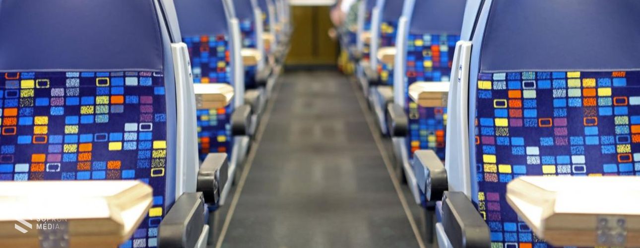 Az ünnephez igazodik a MÁV-Start, és a Volánbusz közlekedési rendje