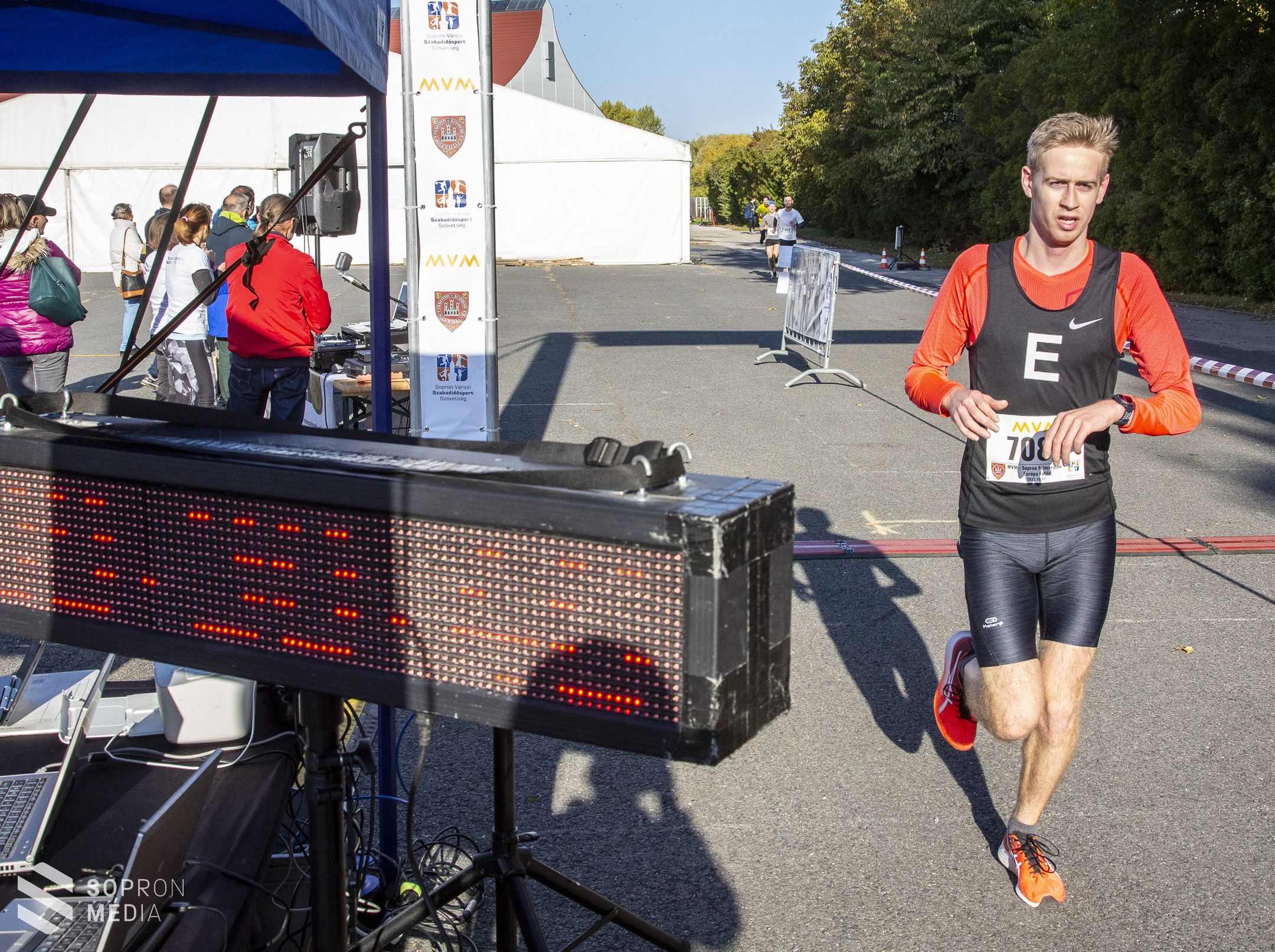 Töretlen a sikere az MVM-Sopron Félmaraton Európa futásnak