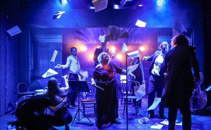 Lehetséges világok elmélete egy Esterházy műben